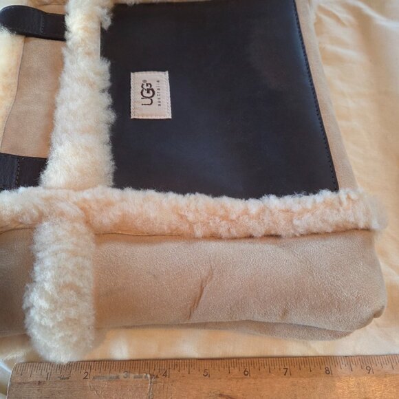 Ugg Australia Shearling Sherpa Bag Light Beige - Picture 3 of 7